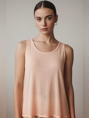 Sherpa Razorback Tank Top with Colorful Back Panel